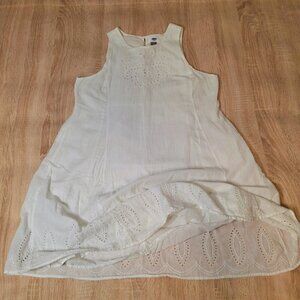 Old Navy Short White Cotton Eyelet Dress Size M Cotton Lined A-Line